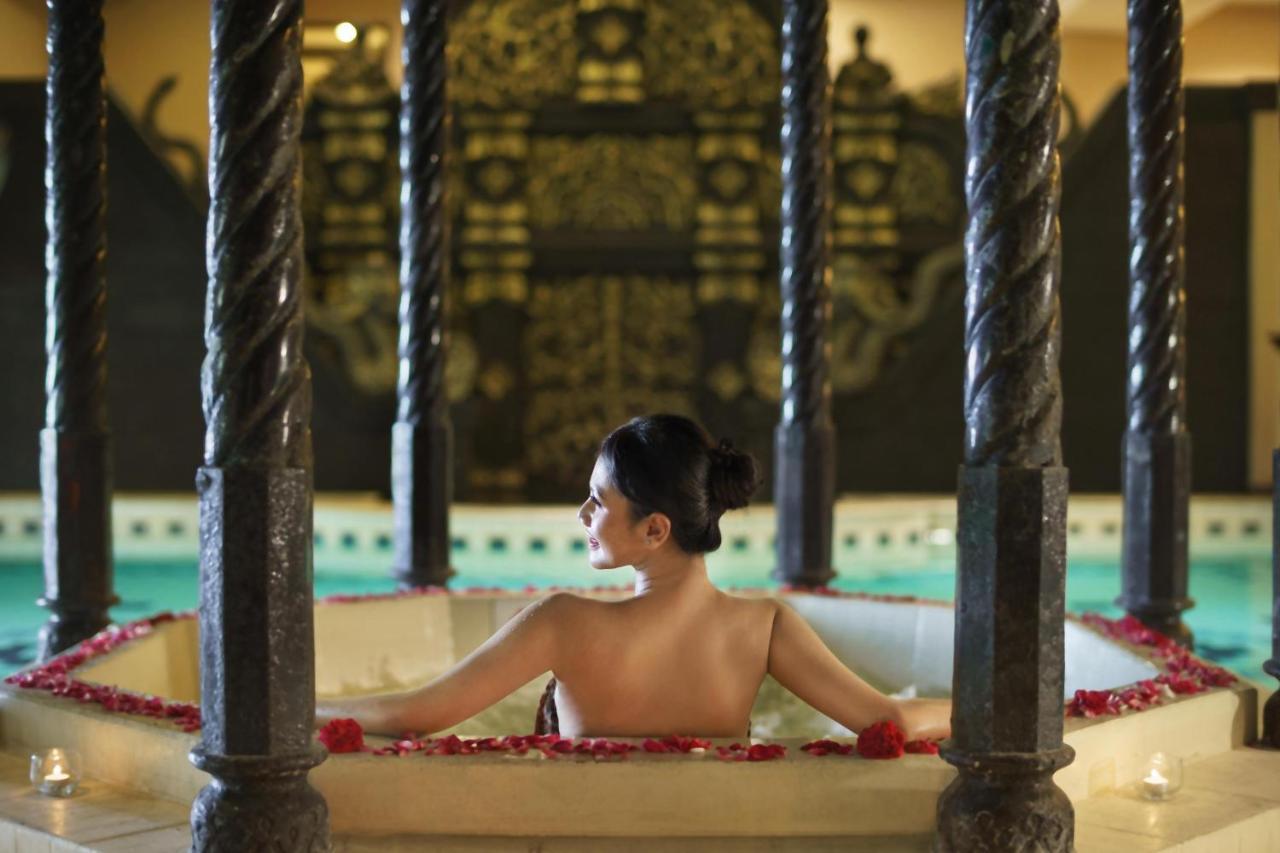 Mustika Yogyakarta Resort And Spa Maguwo Exterior foto